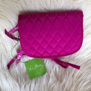 VERA BRADLEY Magenta Jewelry Case NWT